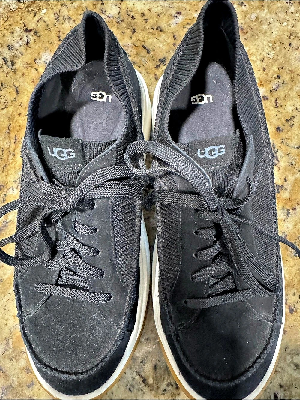 UGG Black Suede EZ-Duzzit Sneaker W  US 12